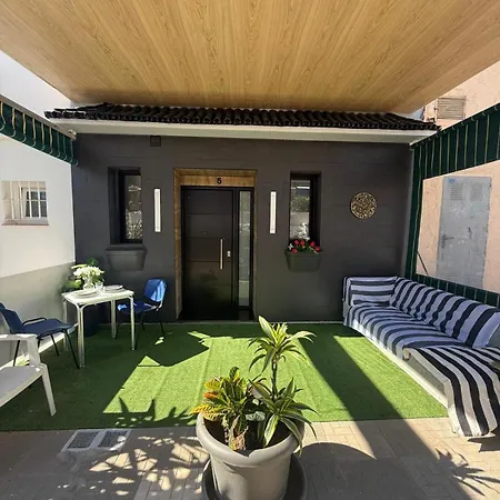 Carihuela Sanmartin House Торремолінос